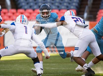 Thumbnail 2 in Cherry Creek vs. Valor Christian (CHSAA 5A State Final) photogallery.