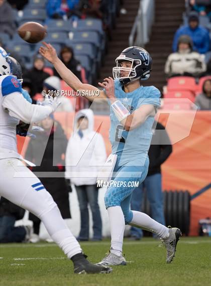 Thumbnail 3 in Cherry Creek vs. Valor Christian (CHSAA 5A State Final) photogallery.