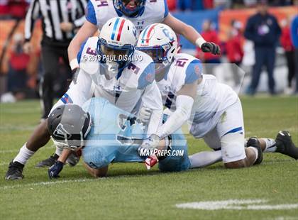 Thumbnail 3 in Cherry Creek vs. Valor Christian (CHSAA 5A State Final) photogallery.