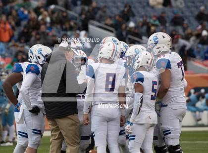 Thumbnail 3 in Cherry Creek vs. Valor Christian (CHSAA 5A State Final) photogallery.