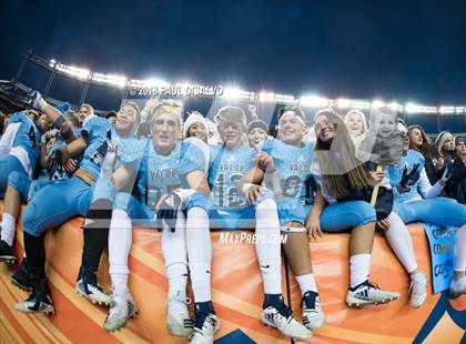 Thumbnail 2 in Cherry Creek vs. Valor Christian (CHSAA 5A State Final) photogallery.