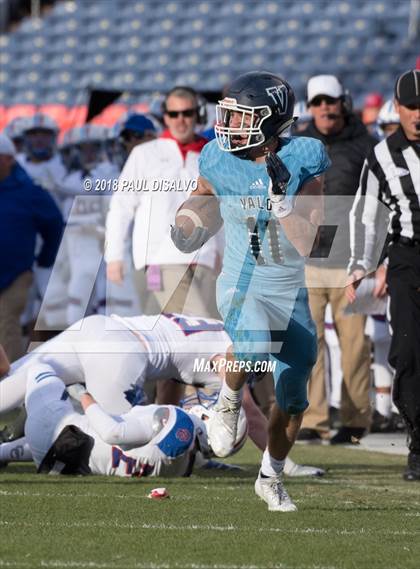 Thumbnail 3 in Cherry Creek vs. Valor Christian (CHSAA 5A State Final) photogallery.
