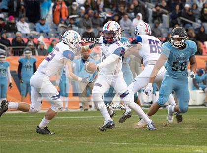 Thumbnail 3 in Cherry Creek vs. Valor Christian (CHSAA 5A State Final) photogallery.
