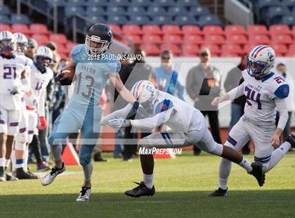 Thumbnail 3 in Cherry Creek vs. Valor Christian (CHSAA 5A State Final) photogallery.