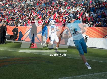 Thumbnail 3 in Cherry Creek vs. Valor Christian (CHSAA 5A State Final) photogallery.