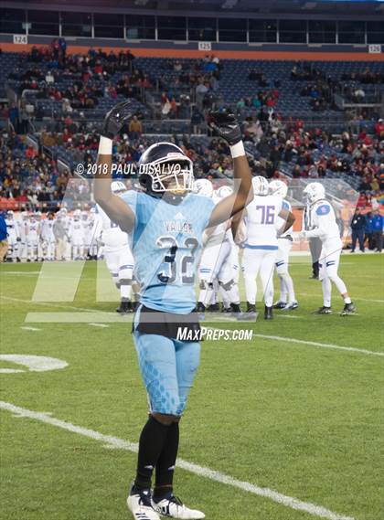 Thumbnail 1 in Cherry Creek vs. Valor Christian (CHSAA 5A State Final) photogallery.