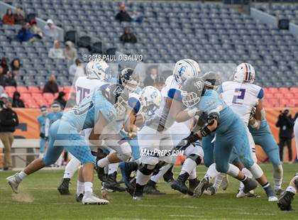 Thumbnail 3 in Cherry Creek vs. Valor Christian (CHSAA 5A State Final) photogallery.