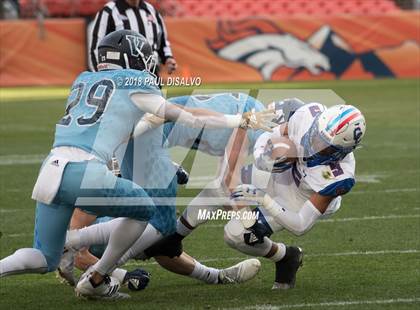 Thumbnail 3 in Cherry Creek vs. Valor Christian (CHSAA 5A State Final) photogallery.