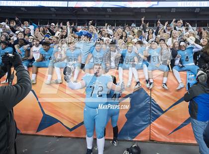 Thumbnail 2 in Cherry Creek vs. Valor Christian (CHSAA 5A State Final) photogallery.