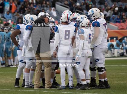 Thumbnail 3 in Cherry Creek vs. Valor Christian (CHSAA 5A State Final) photogallery.