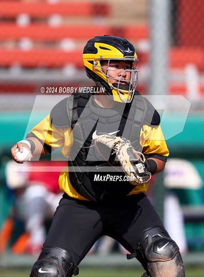 Thumbnail 1 in Edison vs. Buchanan photogallery.