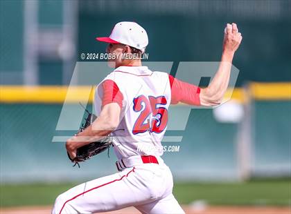 Thumbnail 3 in Edison vs. Buchanan photogallery.