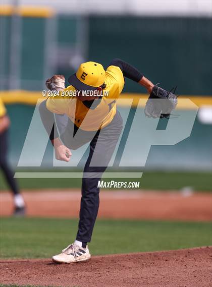 Thumbnail 1 in Edison vs. Buchanan photogallery.