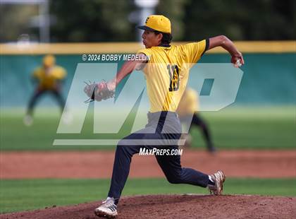 Thumbnail 1 in Edison vs. Buchanan photogallery.