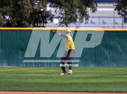 Thumbnail 3 in Edison vs. Buchanan photogallery.