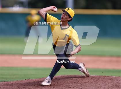 Thumbnail 1 in Edison vs. Buchanan photogallery.