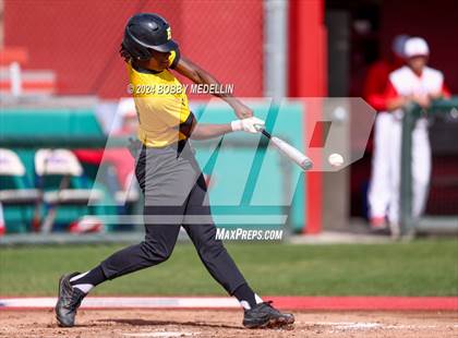 Thumbnail 3 in Edison vs. Buchanan photogallery.