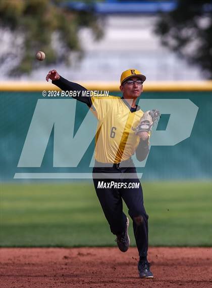 Thumbnail 1 in Edison vs. Buchanan photogallery.