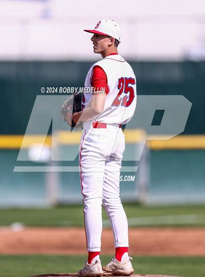 Thumbnail 2 in Edison vs. Buchanan photogallery.