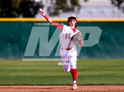 Thumbnail 1 in Edison vs. Buchanan photogallery.