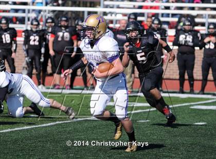 Thumbnail 3 in Eldorado @ Johnston City (IHSA Class 2A 1st Round) photogallery.