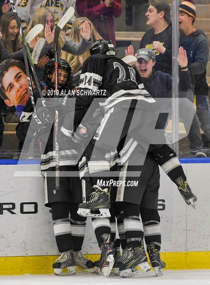Thumbnail 3 in Suffern vs. Corcoran (NYSPHSAA Final) photogallery.