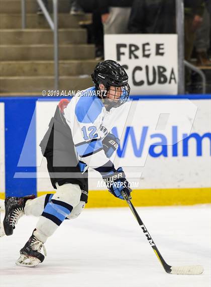 Thumbnail 1 in Suffern vs. Corcoran (NYSPHSAA Final) photogallery.