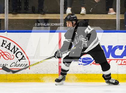 Thumbnail 3 in Suffern vs. Corcoran (NYSPHSAA Final) photogallery.