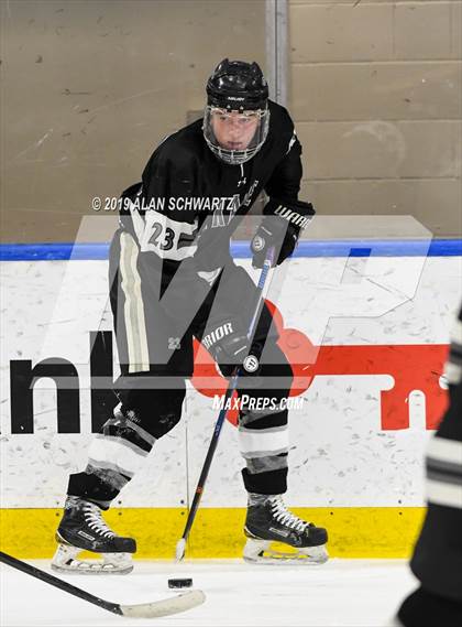 Thumbnail 3 in Suffern vs. Corcoran (NYSPHSAA Final) photogallery.