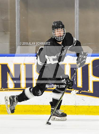 Thumbnail 2 in Suffern vs. Corcoran (NYSPHSAA Final) photogallery.