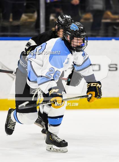 Thumbnail 2 in Suffern vs. Corcoran (NYSPHSAA Final) photogallery.