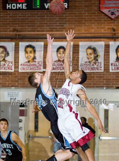 Thumbnail 3 in Downey @ Modesto photogallery.