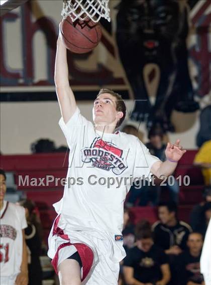 Thumbnail 2 in Downey @ Modesto photogallery.