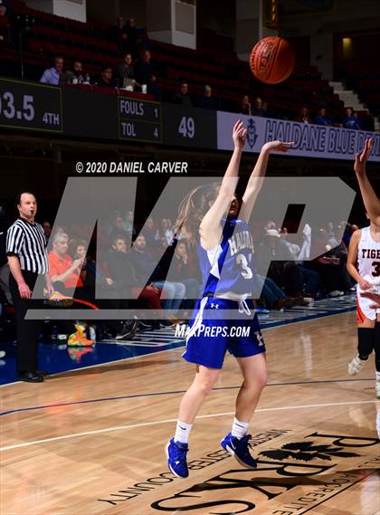 Thumbnail 1 in Haldane vs. Tuckahoe (Section 1 Class C Final) photogallery.