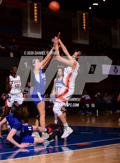 Thumbnail 2 in Haldane vs. Tuckahoe (Section 1 Class C Final) photogallery.