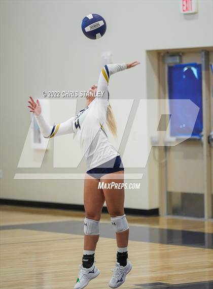 Thumbnail 2 in Yuma Catholic @ American Leadership Academy - West Foothills photogallery.