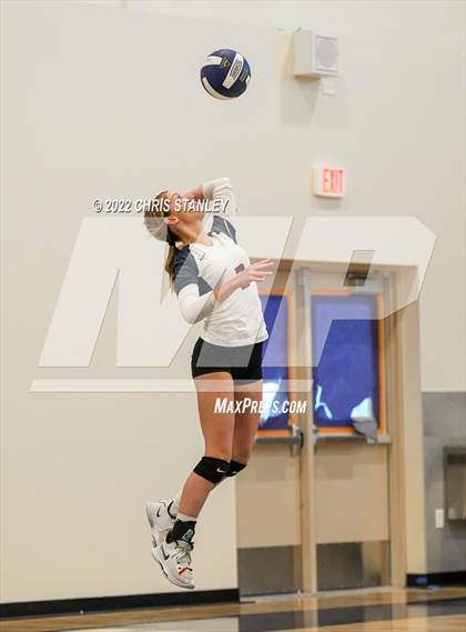 Thumbnail 2 in Yuma Catholic @ American Leadership Academy - West Foothills photogallery.