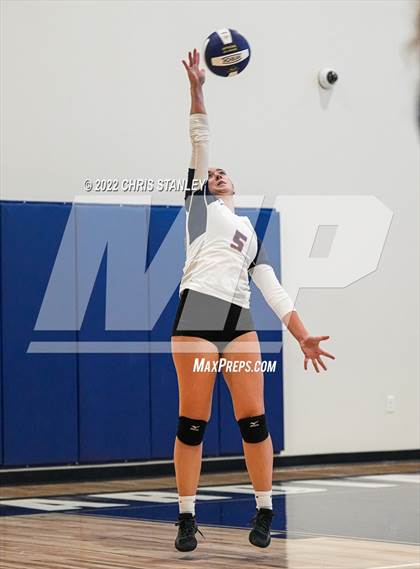 Thumbnail 2 in Yuma Catholic @ American Leadership Academy - West Foothills photogallery.