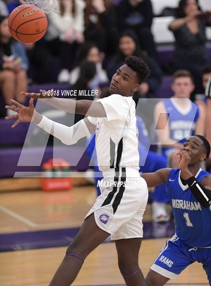 Thumbnail 2 in Ingraham @ Garfield photogallery.