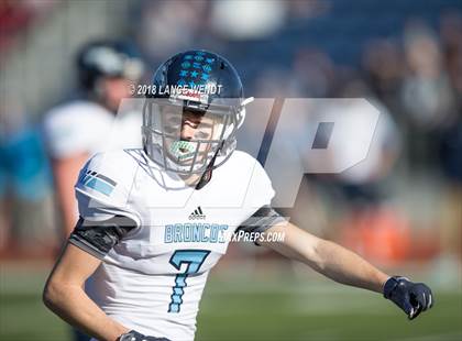 Thumbnail 3 in La Junta vs. Platte Valley (CHSAA 2A State Final) photogallery.