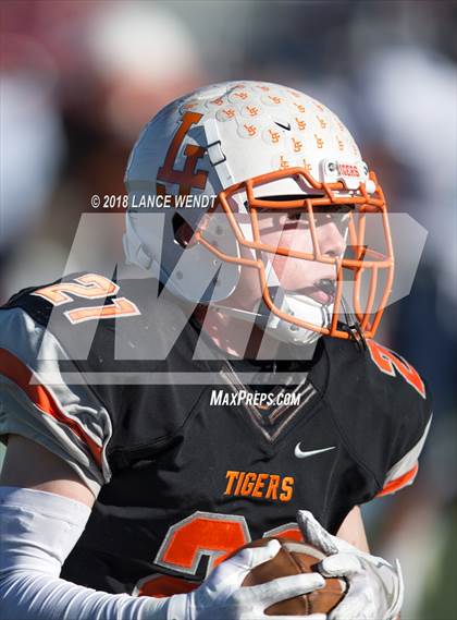 Thumbnail 1 in La Junta vs. Platte Valley (CHSAA 2A State Final) photogallery.