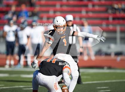 Thumbnail 3 in La Junta vs. Platte Valley (CHSAA 2A State Final) photogallery.