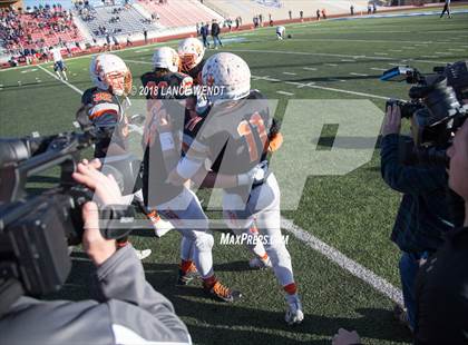 Thumbnail 3 in La Junta vs. Platte Valley (CHSAA 2A State Final) photogallery.