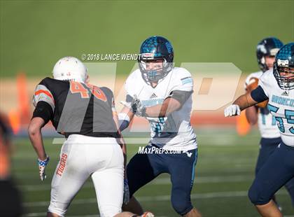 Thumbnail 1 in La Junta vs. Platte Valley (CHSAA 2A State Final) photogallery.