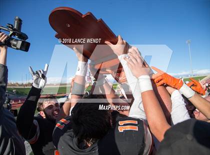 Thumbnail 2 in La Junta vs. Platte Valley (CHSAA 2A State Final) photogallery.
