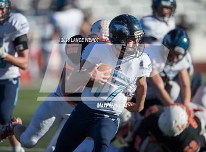 Thumbnail 3 in La Junta vs. Platte Valley (CHSAA 2A State Final) photogallery.