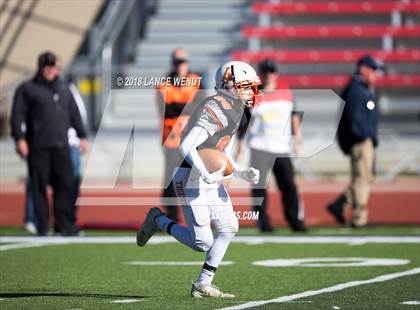 Thumbnail 1 in La Junta vs. Platte Valley (CHSAA 2A State Final) photogallery.