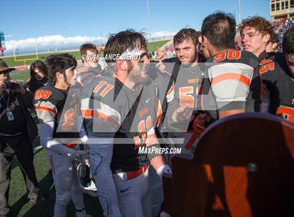 Thumbnail 1 in La Junta vs. Platte Valley (CHSAA 2A State Final) photogallery.
