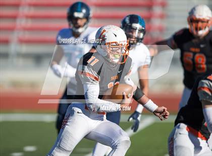 Thumbnail 1 in La Junta vs. Platte Valley (CHSAA 2A State Final) photogallery.