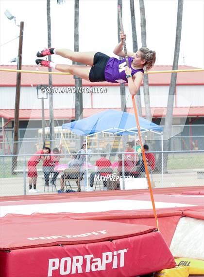 Thumbnail 3 in UIL 6A District 29/30 Area Meet photogallery.